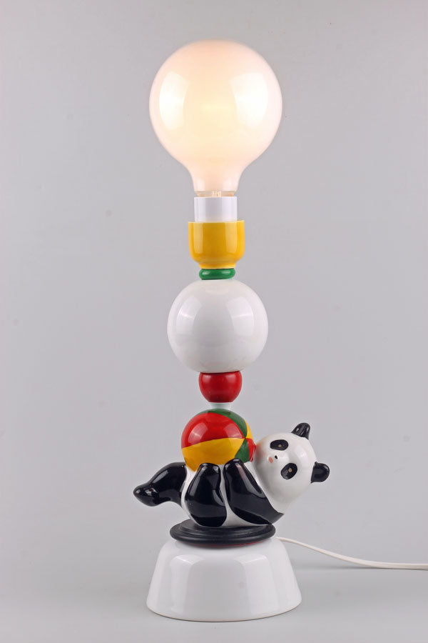 Bollsinne lampskulptur